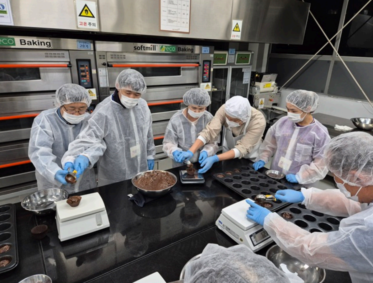 하이원베이커리, 특수학교 학생 250명 직무체험…훈련에서 채용까지 연계